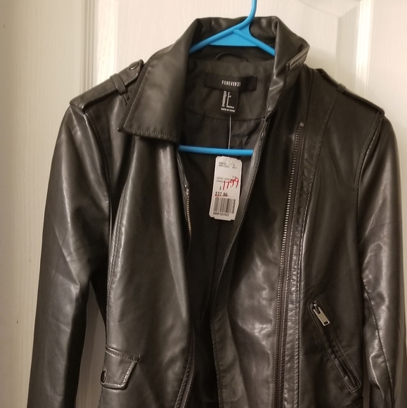 Jacket - Picture 1 of 4